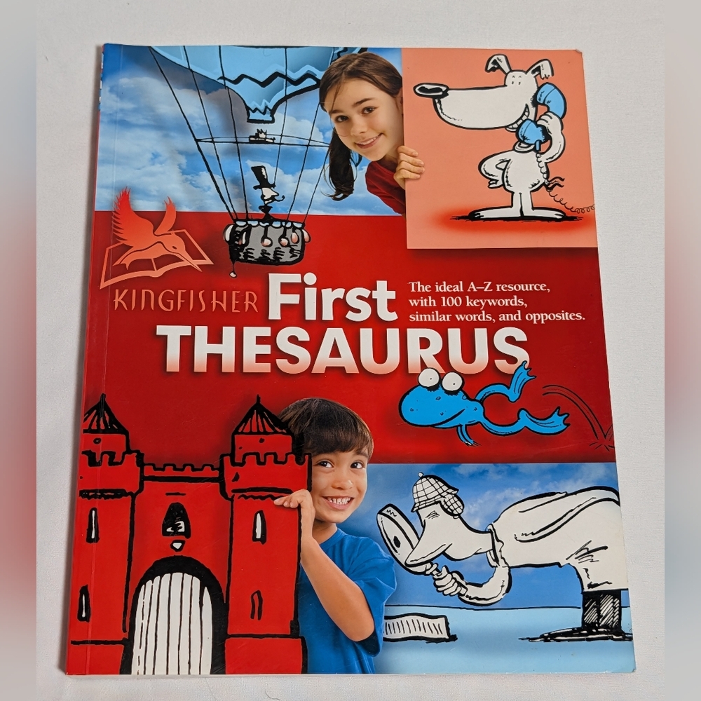 📕 Kingfisher First Thesaurus – Children’s Vocabulary Book